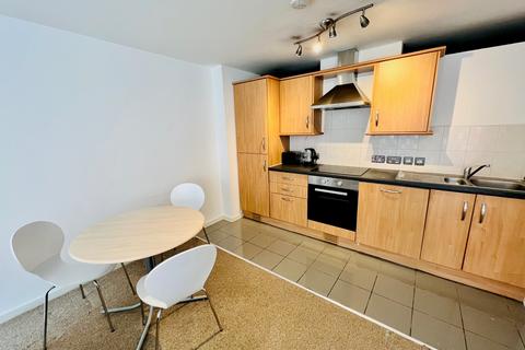 2 bedroom apartment to rent, Cinnamon Building, Henry Street, Liverpool L1