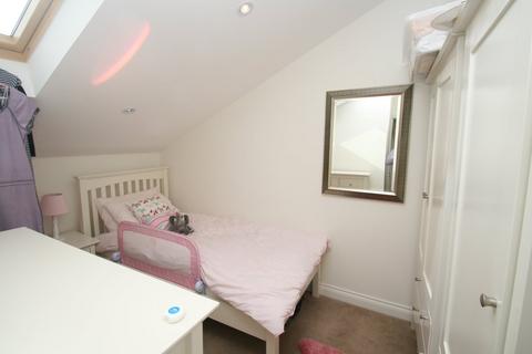 2 bedroom end of terrace house to rent, Havelock Road, St Marychurch, TORQUAY