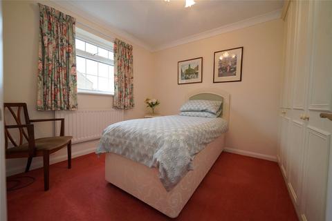 15 Averill Close, Broadway, WR12 7RA
