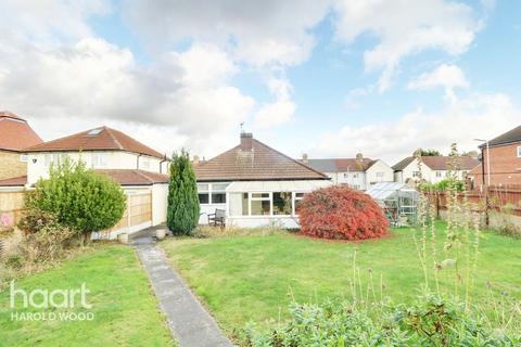 25 Upland Court Road, Romford, RM3 0TT
