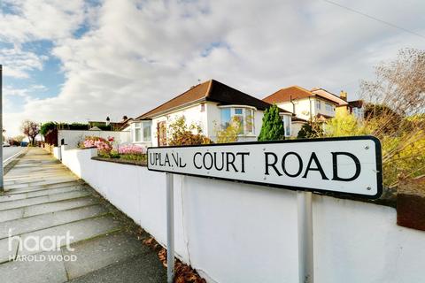 25 Upland Court Road, Romford, RM3 0TT