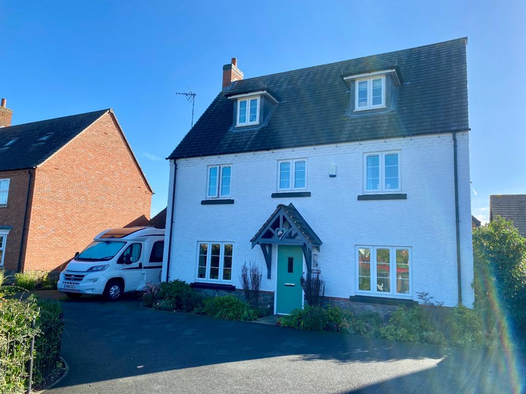 Empingham Drive,Syston,Leicester,LE7 2DL 5 bed detached house £460,000