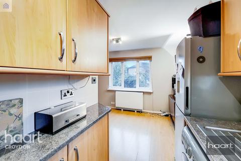 12 Hardcastle Close, Croydon, CR0 6XQ