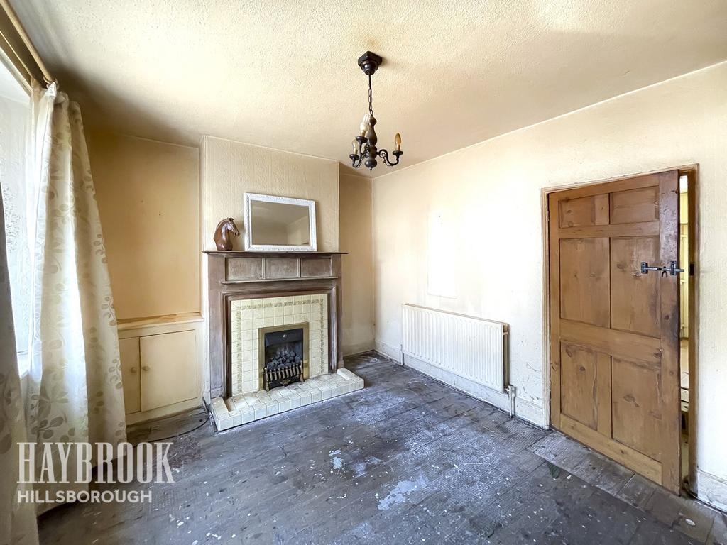 Machon Bank Road, Sheffield 3 bed terraced house £150,000