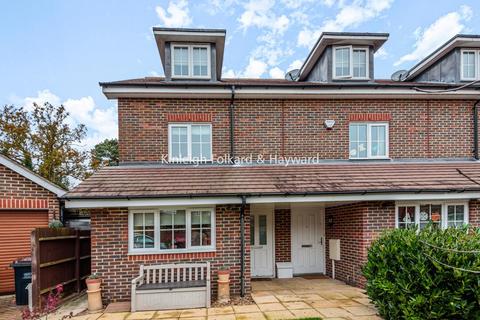 5 Cheyne Park Drive, West Wickham, BR4 9LQ