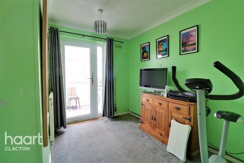 20 Becontree Close, Clacton-on-sea, CO15 4UR