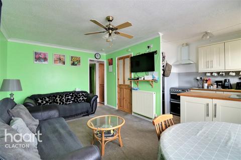20 Becontree Close, Clacton-on-sea, CO15 4UR