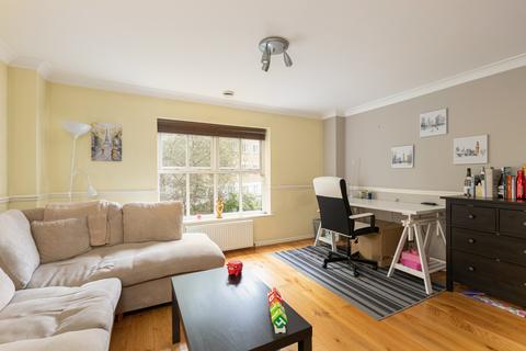 71 Island Row, London, E14 7HU