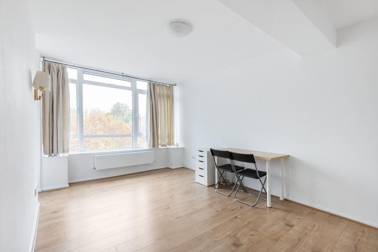 Craven Terrace London W2 3 bed apartment £3,298 pcm (£761 pw)