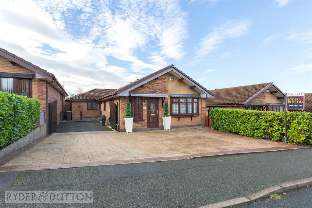 The Mere, AshtonunderLyne, OL6 2 bed detached bungalow £385,000