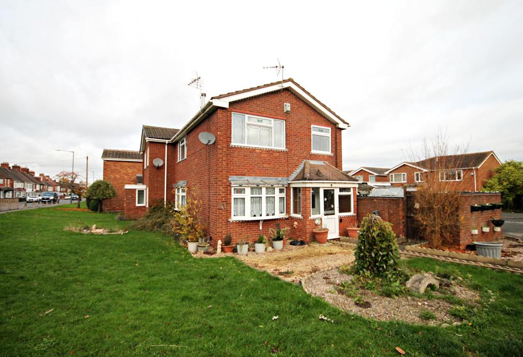 Sycamore Road, Kingsbury, Tamworth... 3 bed semidetached house £200,000