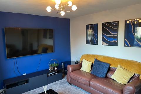 2 bedroom flat to rent - Bulloch Crescent, Denny, Falkirk, FK6