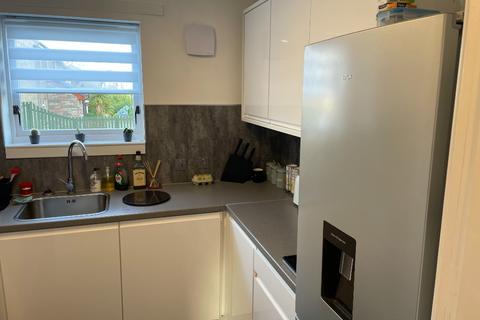 2 bedroom flat to rent - Bulloch Crescent, Denny, Falkirk, FK6