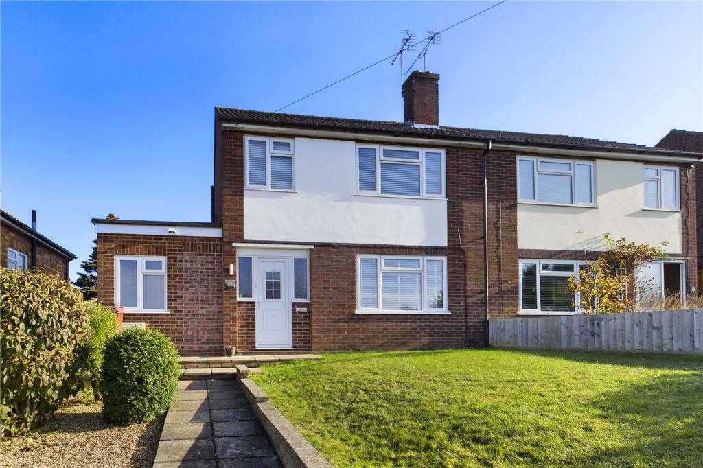 Church End Lane, Tilehurst, Reading, RG30 3 bed semidetached house £