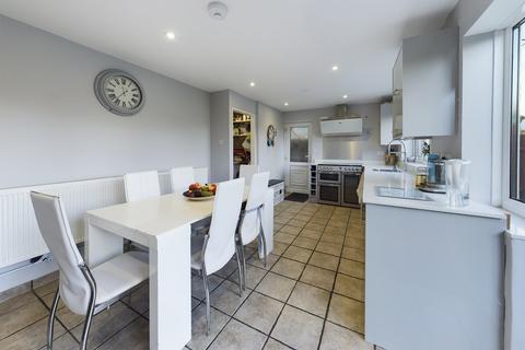 14 Ashtree Road, Watton, Thetford, IP25 6PF