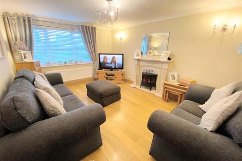 3 bedroom semi-detached house for sale - Garrowby Drive, Huyton, Liverpool