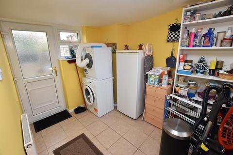 44 Dutton Close, Stoke Heath, Market Drayton, TF9 2JW