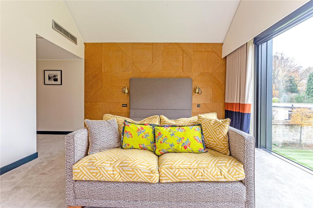 Principal Bedroom