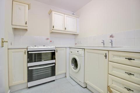 63 Farriers Close, Swindon, SN1 2QX