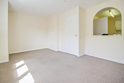 63 Farriers Close, Swindon, SN1 2QX