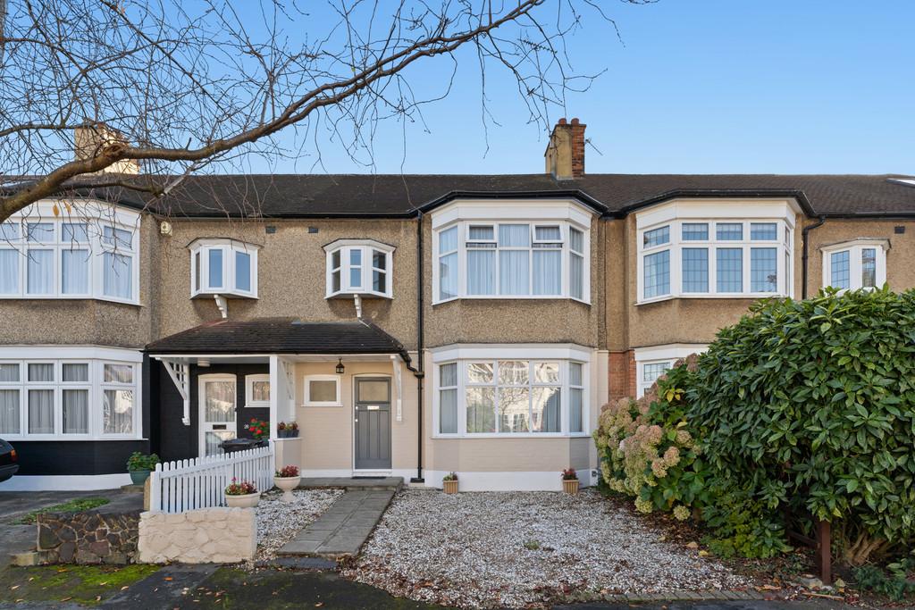 Langley Crescent, Wanstead 3 bed terraced house £950,000