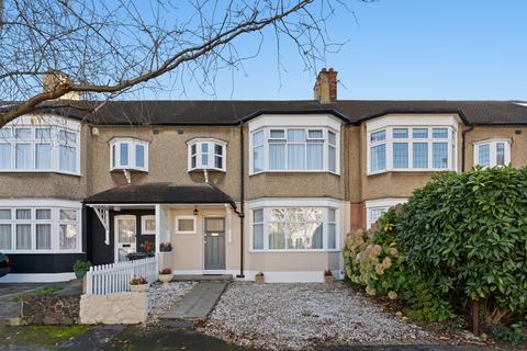 24 Langley Crescent, London, E11 2LZ