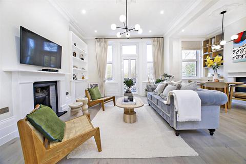 3 bedroom apartment for sale, Maida Vale, Little Venice, London, W9