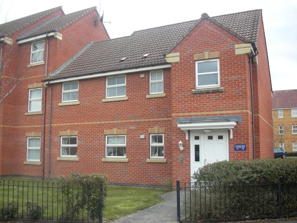 Strathern Road, Leicester 2 bed apartment £700 pcm (£162 pw)