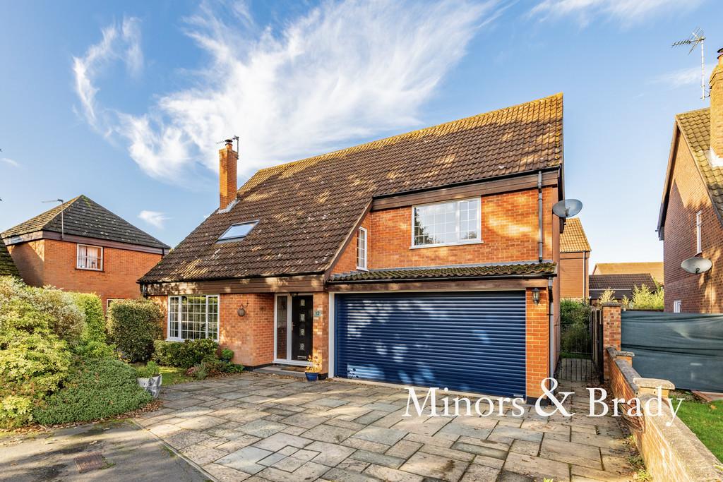 Heatherwood Close, Thorpe End 4 bed detached house £525,000