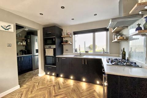 2, Pinklands Church Road, Llanblethian, Cowbridge, CF71 7JF