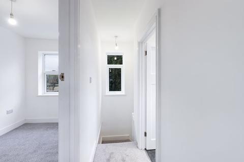 2 Tudor Close, Cardiff, CF5 3DE