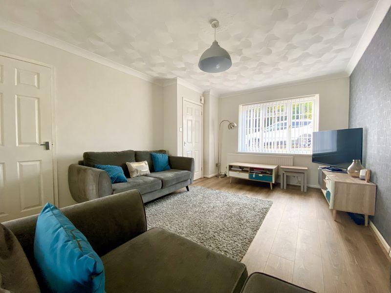 84 Maple Drive, Brackla, Bridgend... 3 bed semidetached house £190,000