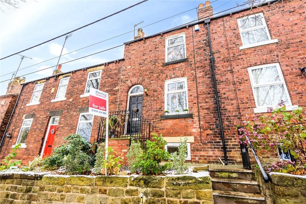 Slack Lane, Newmillerdam, Wakefield 3 bed terraced house £300,000
