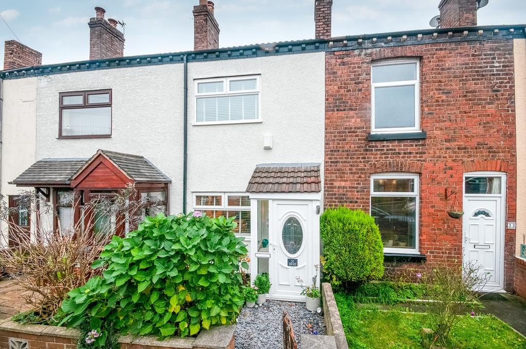 Penny Lane, Collins Green... 2 bed terraced house £135,000