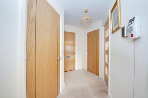 1 bedroom retirement property for sale, Cross Penny Court, Bury St. Edmunds