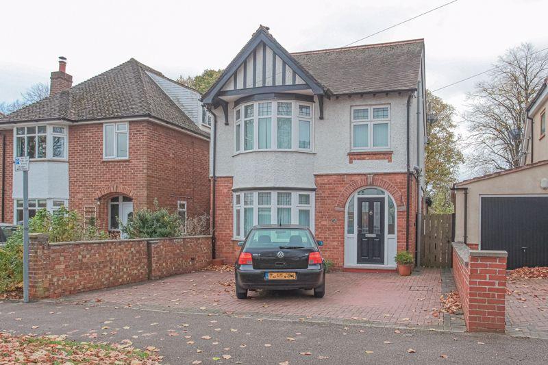 Horton View, Banbury 3 bed detached house £430,000