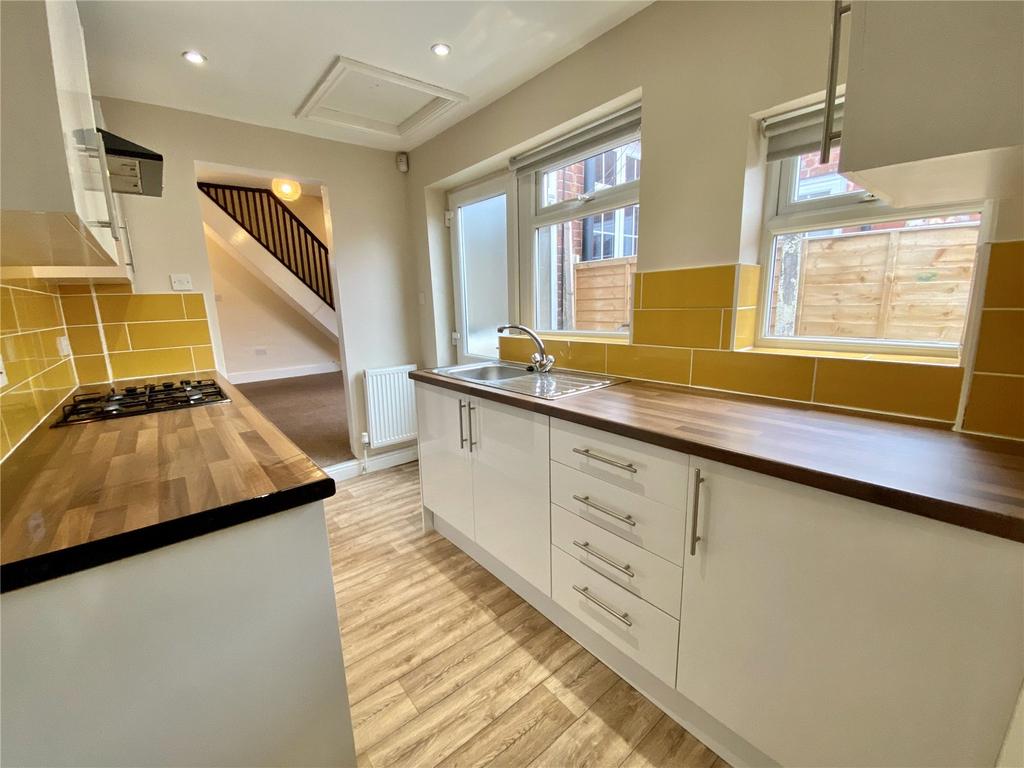 Lindfield Road, Reddish, Stockport, Cheshire, SK5 2 bed terraced house