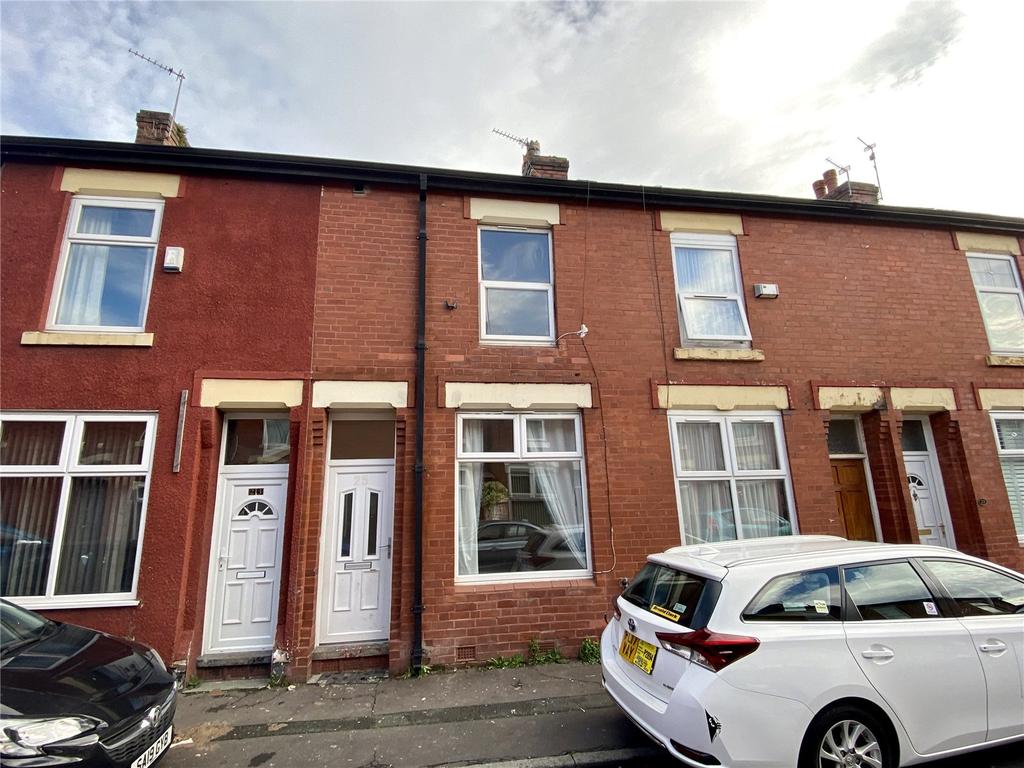 Chatsworth Road, Gorton, Manchester, M18 2 bed terraced house £650