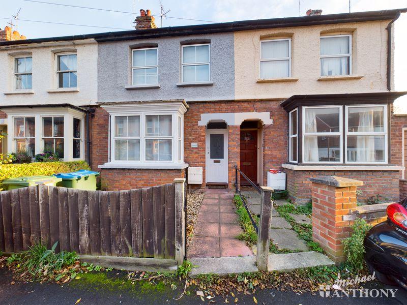 Madeley Road, Aylesbury Mixed use £300,000