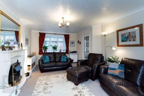 4 bedroom detached house for sale - Belgravia Gardens, Aylestone Hill, Hereford, HR1 1RB