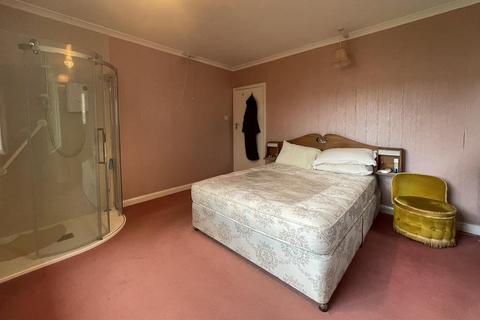 Luanda Barrack Lane, Truro, TR1 2DW