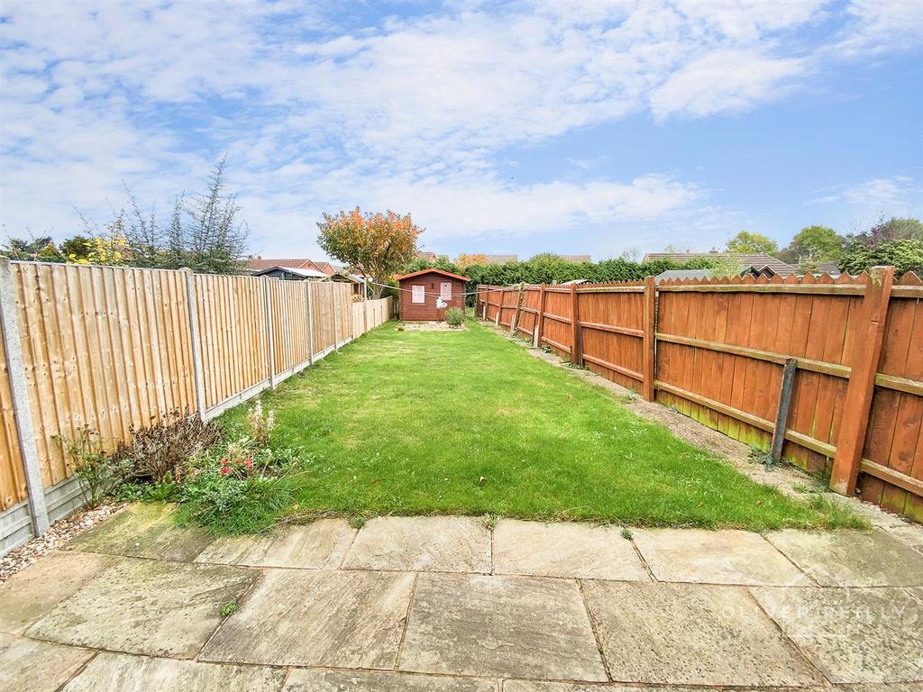 Spring Lane, Balderton, Newark 3 bed semidetached house £190,000