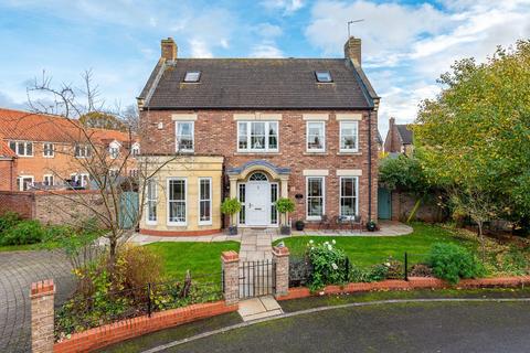 6 bedroom detached house for sale - The Elms, Stockton On The Forest, York