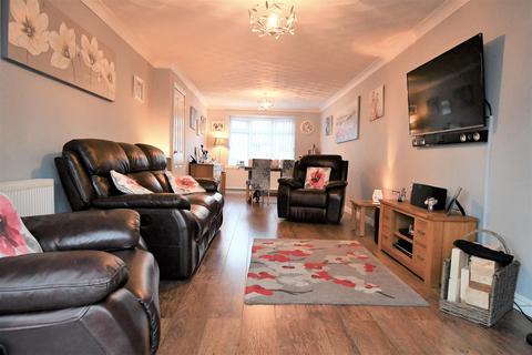 18 Maple Park, Hedon, Hull, HU12 8NR