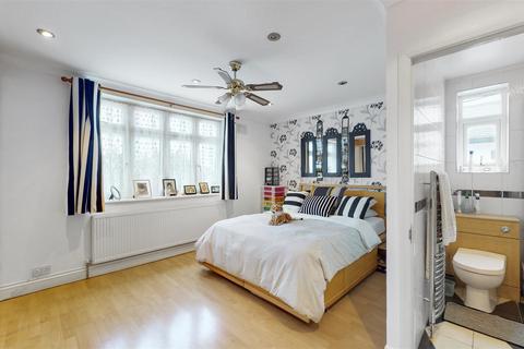 120 Carlton Avenue West, Wembley, HA0 3QX