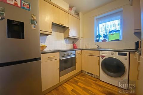 88 Melling Drive, Enfield, EN1 4UZ