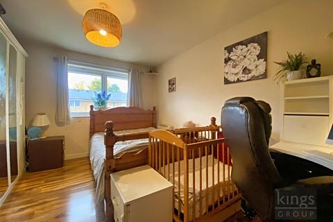88 Melling Drive, Enfield, EN1 4UZ