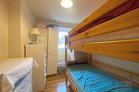 88 Melling Drive, Enfield, EN1 4UZ