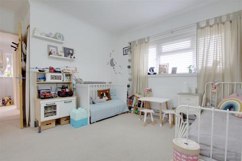 132 Nelson Road, Goring By Sea, Worthing, BN12 6EN