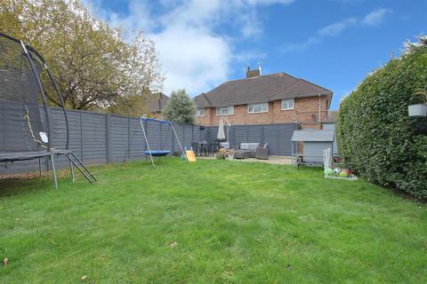 132 Nelson Road, Goring By Sea, Worthing, BN12 6EN